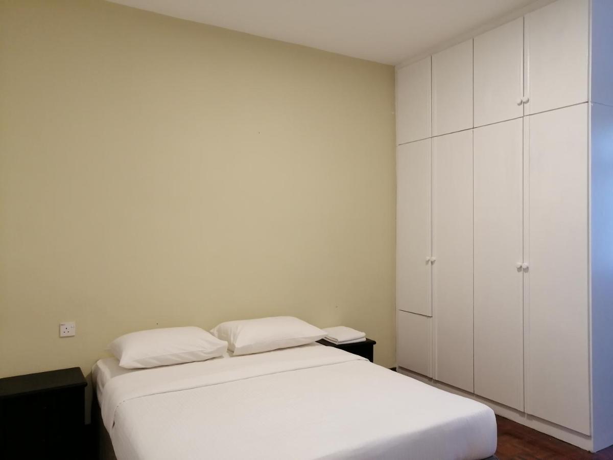 Bayu Emas Apartment By Wellington Resorts Batu Feringgi Buitenkant foto